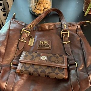 Coach Rich Brown Leather Tote and Wallet